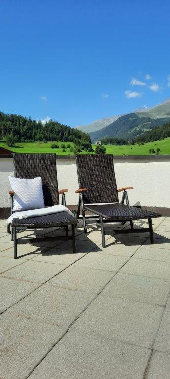 Das Alpenblick & Outdoor Lodge ナウダース エクステリア 写真