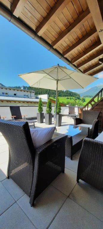 Das Alpenblick & Outdoor Lodge ナウダース エクステリア 写真
