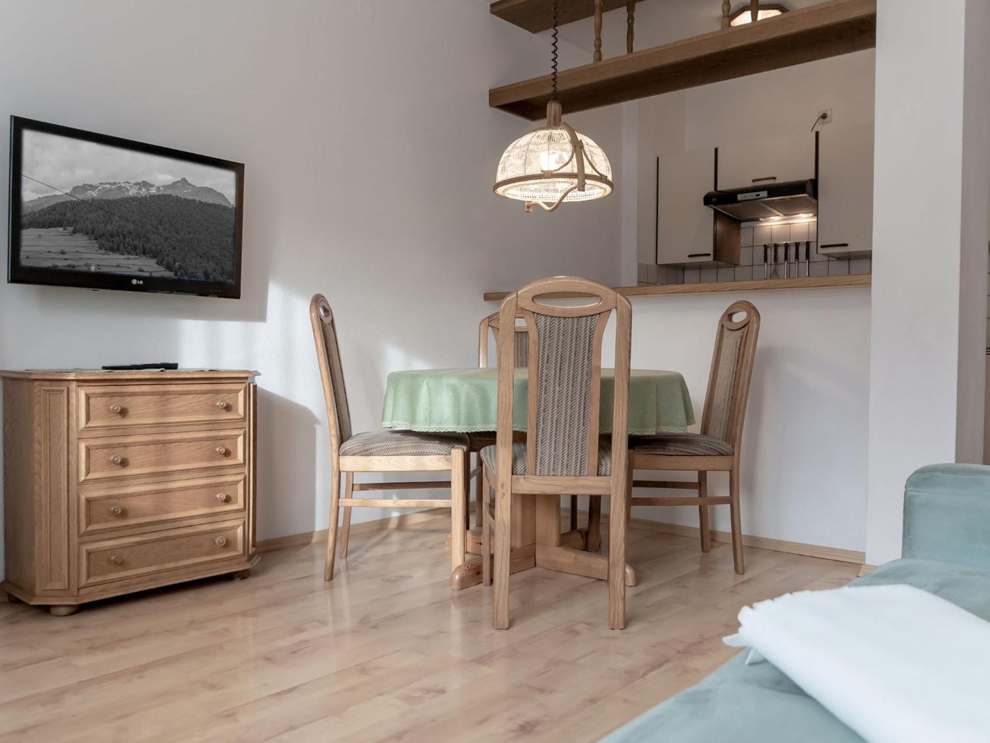 Das Alpenblick & Outdoor Lodge ナウダース エクステリア 写真