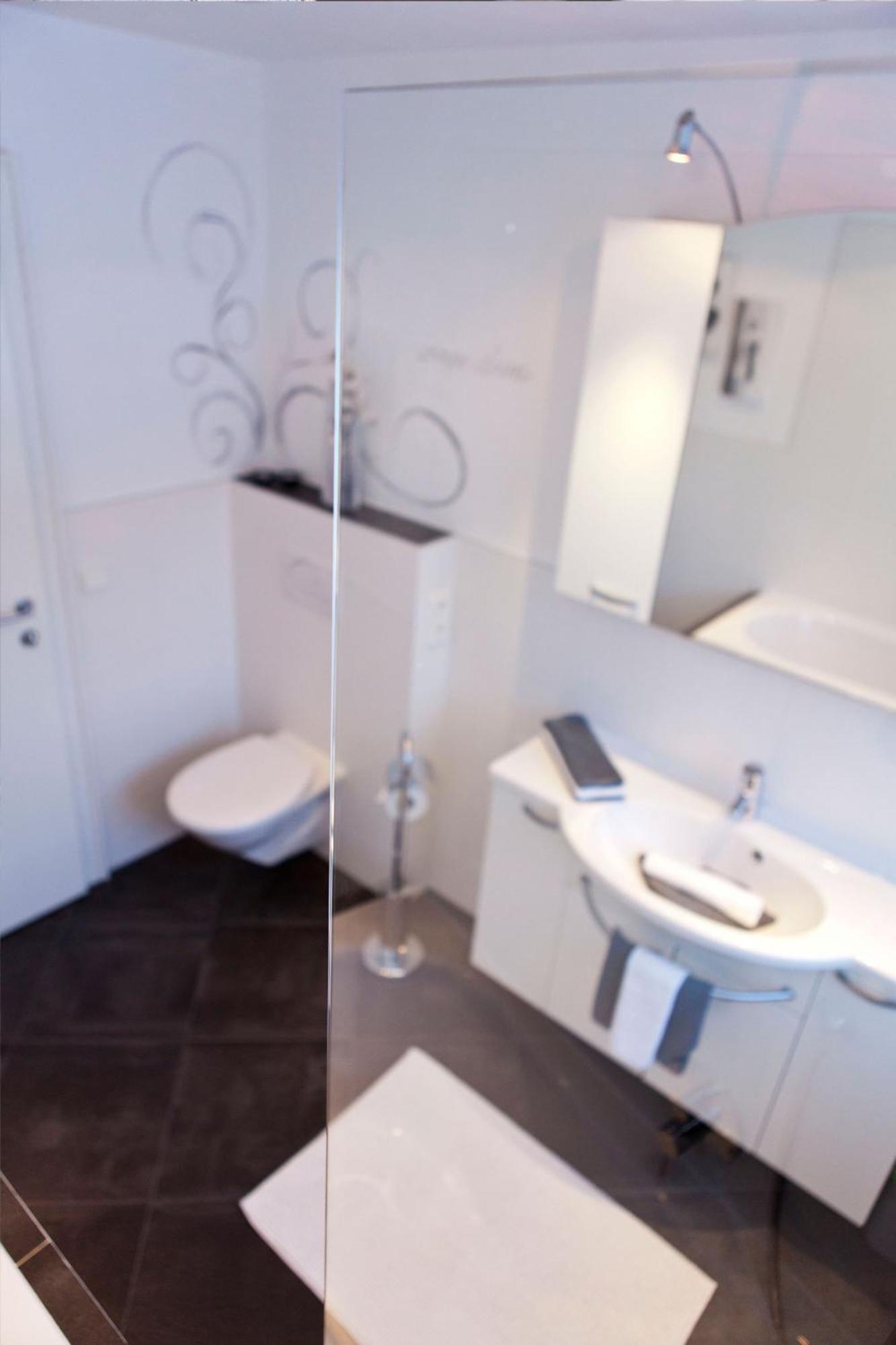 Das Alpenblick & Outdoor Lodge ナウダース 部屋 写真